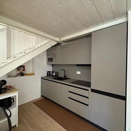 Three-room Sleeps 6 Life Fiera San Siro Apartamento *